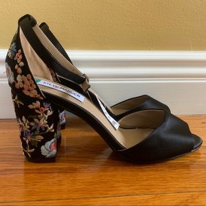Steve Madden Delilah Embroidered Chunky Satin Heel